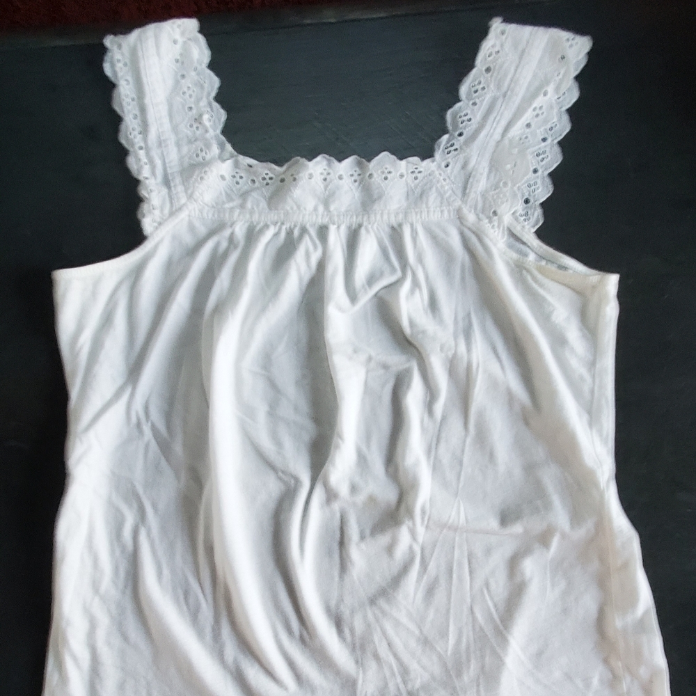 5/ $10 Madison cute tank